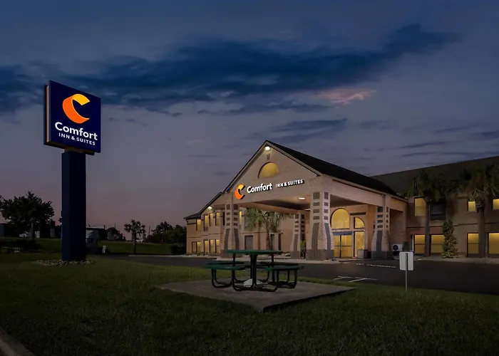 Comfort Inn & Suites Perry National Fairgrounds Area